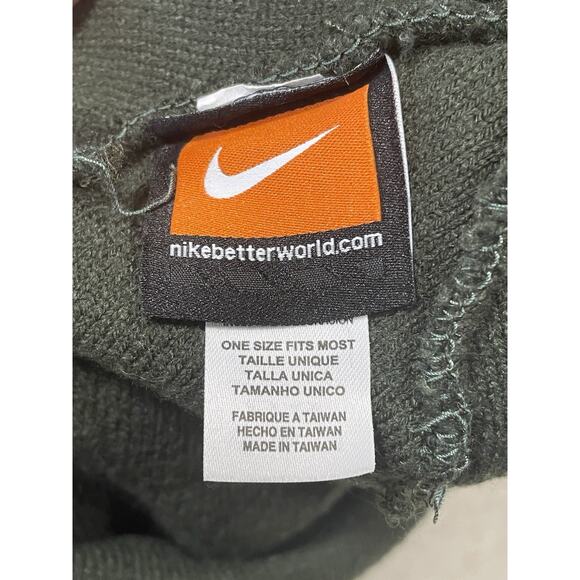 Nike LeBron James LBJ Pom Pom Beanie Unisex OSFM Dark Green - Picture 4 of 5